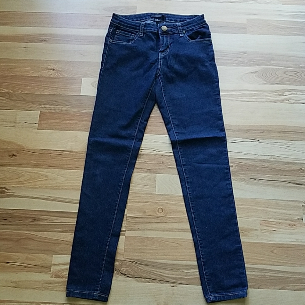 SALE! $8 Forever 21 Skinny Jeans